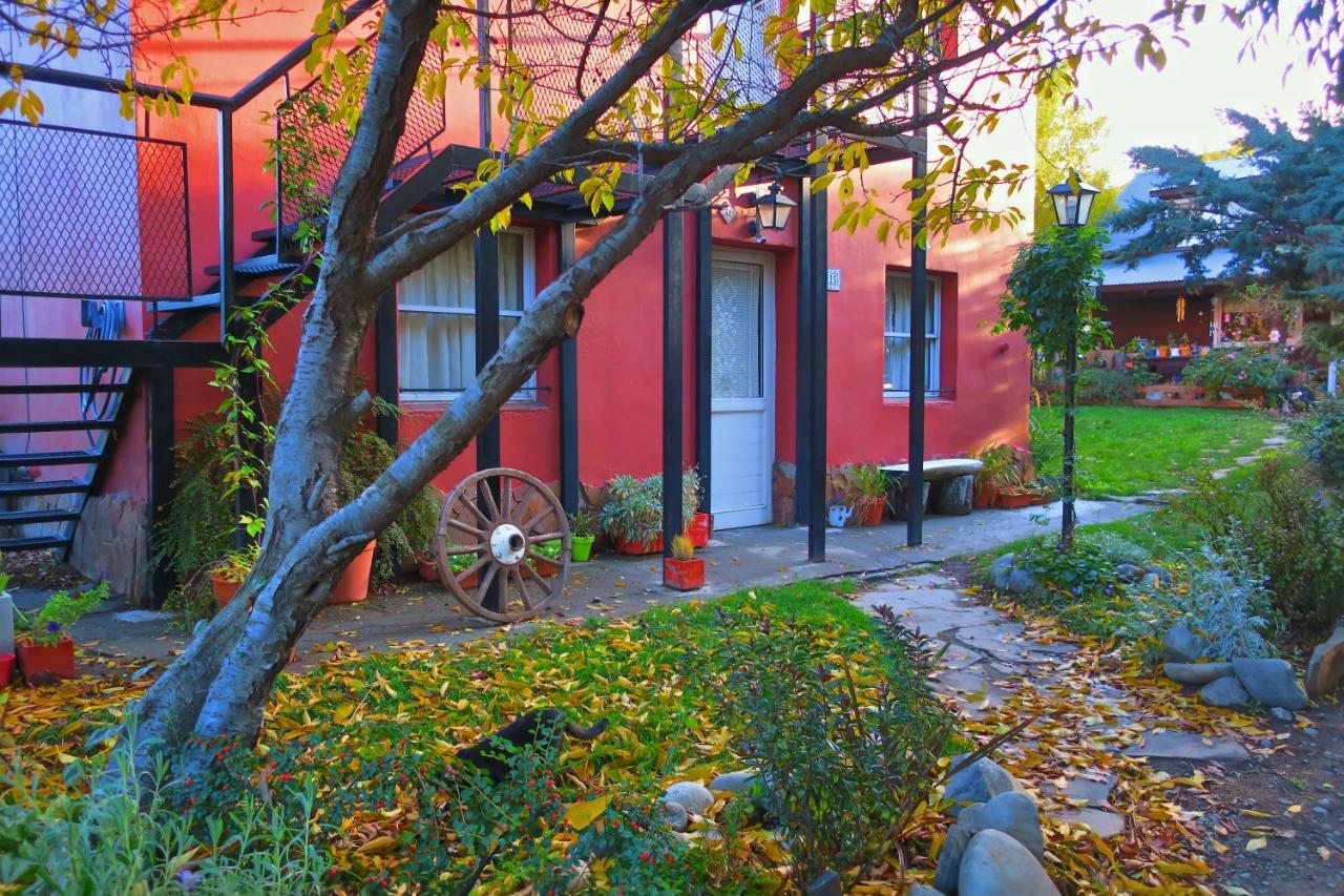 Hospedaje Mi Rincon El Chaltén Exterior foto